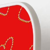 Hartvormig hart op rood pickleball paddle (Links Detail)