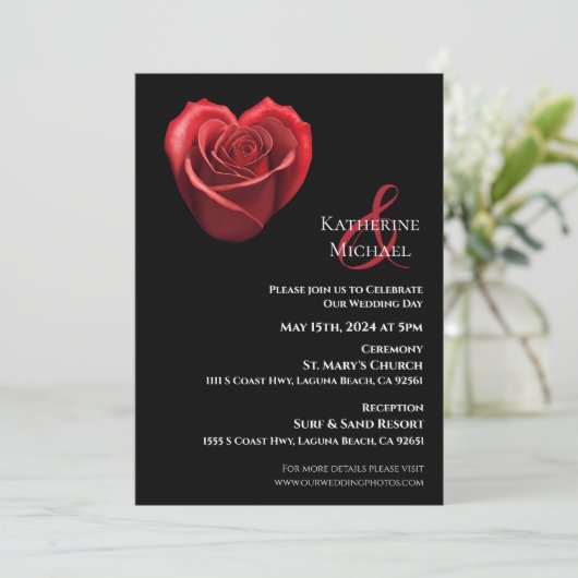 Hartvormig rood roos- kaart (Staand voorkant)