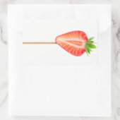 Hartvormige aardbei op een spies rechthoekige sticker (Tas)