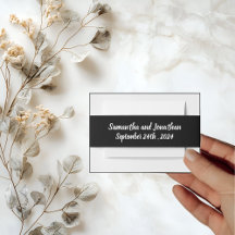 Hartvormige bloemen op zwarte gouden folie bruilof