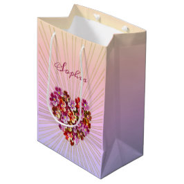 Hartvormige bloemenkrans gepersonaliseerd paars medium cadeauzakje