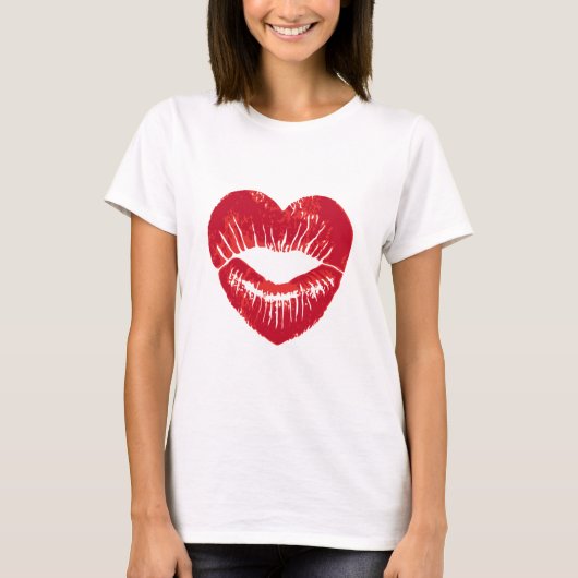 Hartvormige lippen, lippenstoksporen, kus t-shirt (Voorkant)