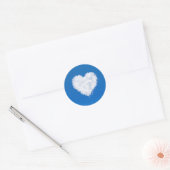 Hartwolk in de blauwe lucht ronde sticker (Envelop)
