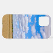 Harvested wheat fields  iPhone hoesje (Achterkant horizontaal)
