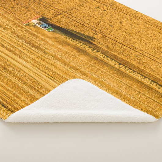 Harvester-machine die in het veld werkt. Combineha Sherpa Deken (3/4)