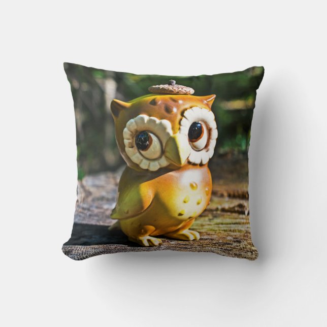 Harvey the Owl III Kussen (Voorkant)