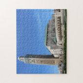 Hasan II moskee in Casablanca, Marokko. Legpuzzel (Verticaal)