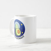 Hass-tronaut Avocado Space Pun Mok (Voorkant links)
