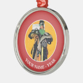 Hatcheck Girl Metalen Ornament (Links)