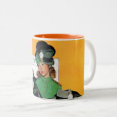 Hatcheck Girl Tweekleurige Koffiemok (Voorkant rechts)