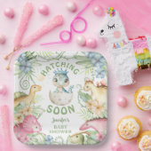 Hatching Soon Dino Boy Dinosaur Baby Shower Papieren Bordje (Feest)