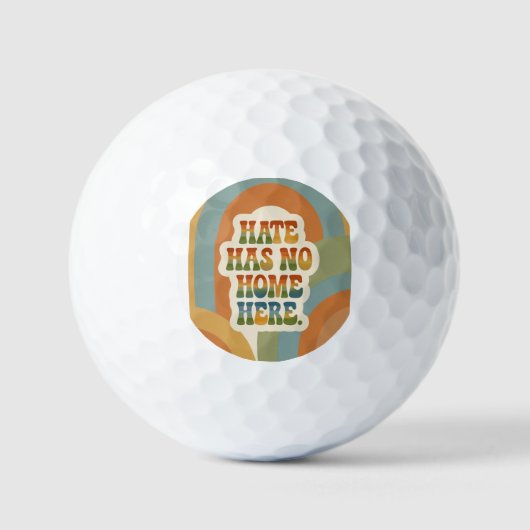 Hate Heeft Hier Geen Thuis Retro Regenboog Golfballen (Voorkant)