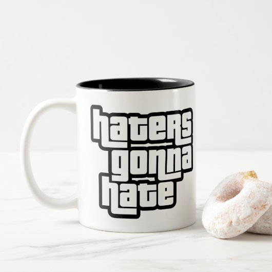 Haters gonna hate tweekleurige koffiemok (Met donut)