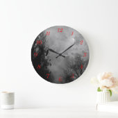 Haunde hemel met rode roodnummers roodklok grote klok (Huis)