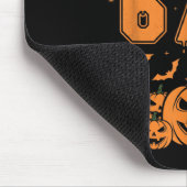 Haunted By 67 – Funny Ghost And Pumpkin Halloween Muismat (Hoek)