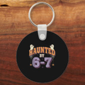 Haunted By 67 Funny Halloween  Sleutelhanger (Voorkant)
