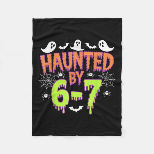 Haunted By 6 7  Fleece Deken (Voorkant)
