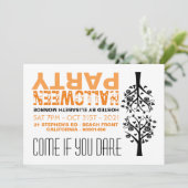 Haunted Forest Mirrored Halloween Party Invitation Kaart (Staand voorkant)