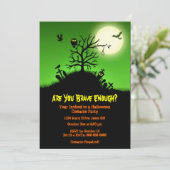 Haunted Grave Yard Halloween Party Kaart (Staand voorkant)