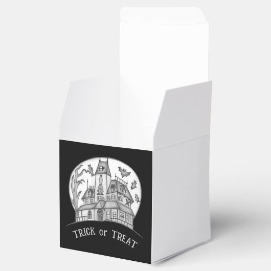 Haunted House and Bats Halloween  Bedankdoosjes (Geopend)