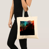 Haunted House op een heuvel Tote Bag (Voorkant (product))