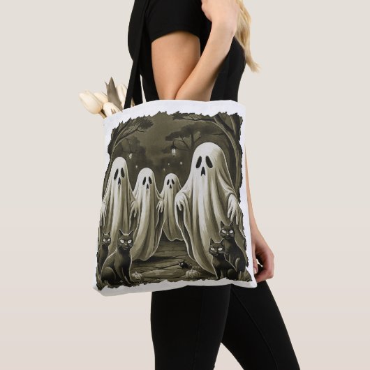Haunted Night Illustration Tote Bag (Dichtbij)