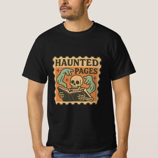 Haunted Pages T-shirt – Gothic Academia Skeleton (Voorkant)