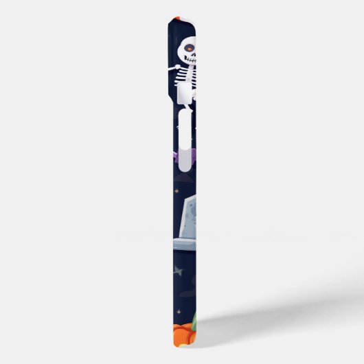 Haunted Protection: Spooktacular iPhone 15 Hoesje (Achterkant / Links)