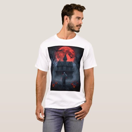 Haunted Red Moon Halloween T-Shirt | Spooky Ghost  (Voorkant volledig)