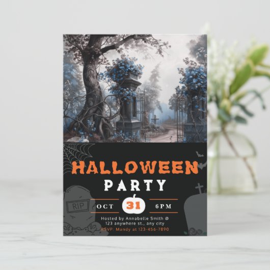 Haunting Graveyard Blue Flowers Halloween Kaart (Staand voorkant)