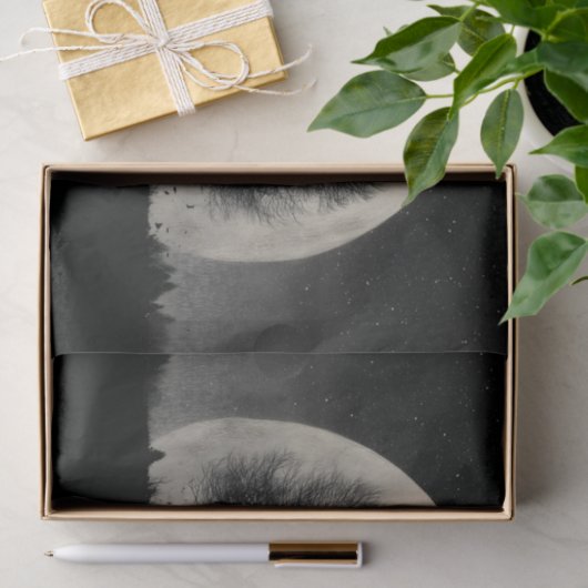 Hauntingly Beautiful Silhouette of Bare Trees Tissuepapier (Geschenk)