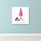 Haute Couture Roze Jurk en Schoenen op Canvas (Insitu (Houten vloer))