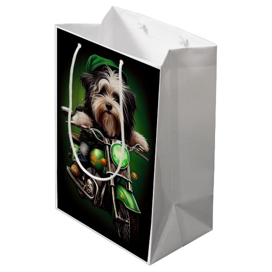 Havanese Dog Driving Bike St. Patrick's Day Medium Cadeauzakje (Achterkant Gekanteld)