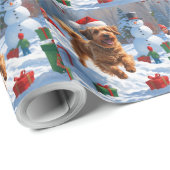 Havanese hardloop in de sneeuw met kerstmuts cadeaupapier (Rol Hoek)