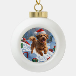 Havanese hardloop in de sneeuw met kerstmuts keramische bal ornament