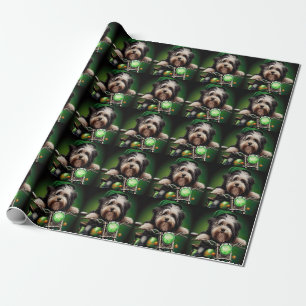 Havanese hond rijdt op fiets St. Patrick's Day Cadeaupapier