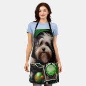Havanese Hond Rijdt op Fiets St. Patrick's Day Schort (Gedragen)
