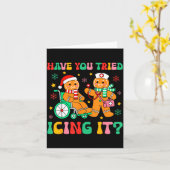 Have You Tried Icing It Gingerbread Nurse Christma Kaart (Gele Bloem)