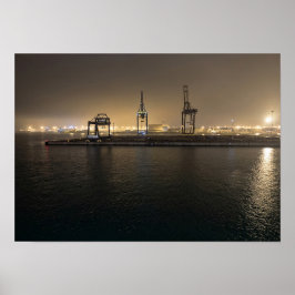 Haven van Hull bij Nacht – Industriële Docklands Poster