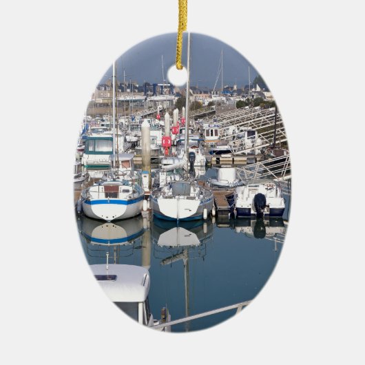 Haven van Saint-Vaast-la-Hougue in Frankrijk Keramisch Ornament (Voorkant)