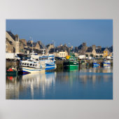 Haven van Saint-Vaast-la-Hougue in Frankrijk Poster (Voorkant)