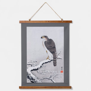 Havik op met sneeuw bedekte tak, Ohara Koson Hangend Wandkleed
