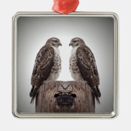 Haviken op een paal metalen ornament