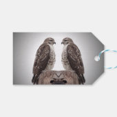 Haviken op een post cadeaulabel (Voorkant (Horizontaal))