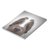 Haviken op een post notitieblok (Linkerzijde)