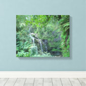 Hawaïaanse (Maui) waterval Canvas Afdruk (Insitu (Houten vloer))