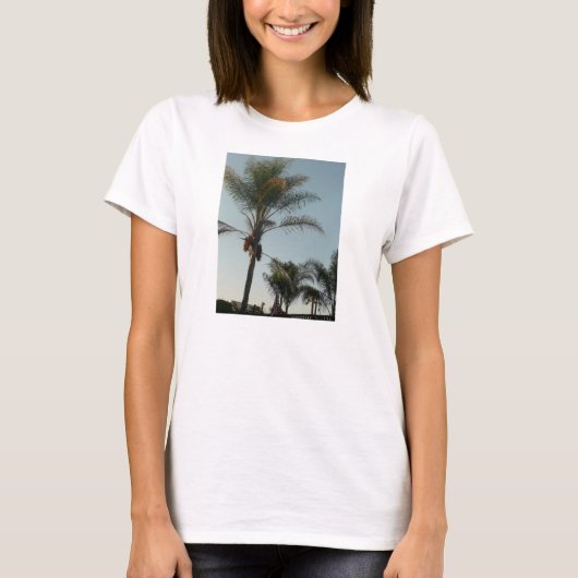 Hawaïaanse palmboom in Californië T-shirt (Voorkant)
