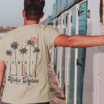 Hawaii Beach Surfer Zomervakantie T-shirt<br><div class="desc">Omarm de relaxte charme van Hawaii met ons 'Hawaii Beach' t-shirt. Met iconische palmbomen in silhouet tegen een adembenemende zonsondergang straalt dit t-shirt retro-stijl en zomerse vibes uit. Of je nu een surfer bent die golven vangt of gewoon de vakantiesfeer opneemt, dit shirt legt de essentie van de Hawaïaanse strandcultuur...</div>