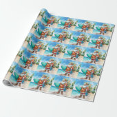 Hawaii Santa Claus is holding surf board Christmas Cadeaupapier (Uitgerold)