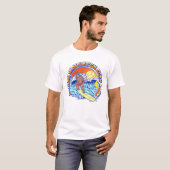 Hawaii Sasquatch Surf Club Funny Retro Surfing Big T-shirt (Voorkant volledig)